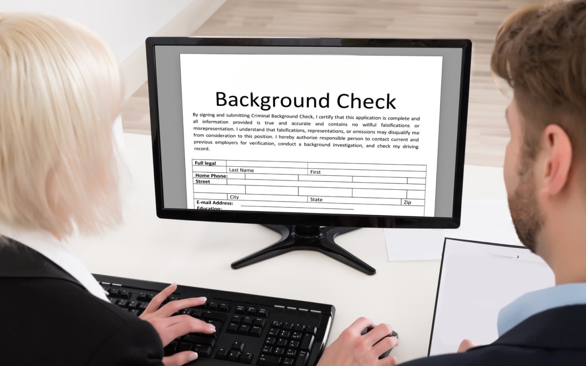 8 Popular Background Check Tools to Explore